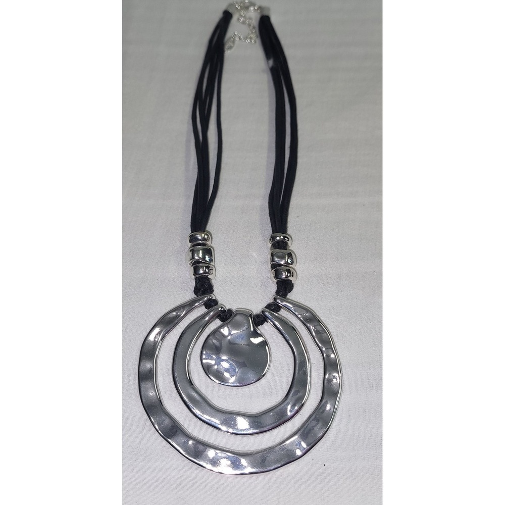St. Thomas Necklace Women Silver Black Hammered Triple Hoop Medallion Statement